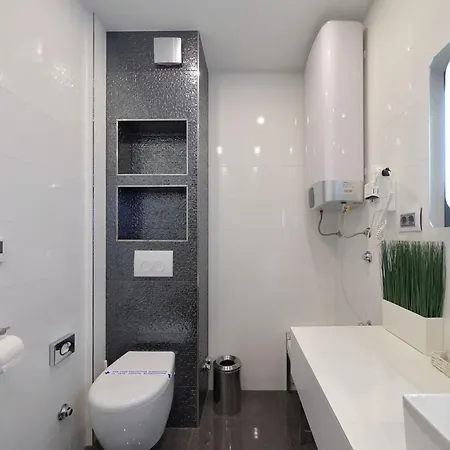 Luxus No 3 In Mit Balkon I Nähe Altstadt&strand Zadar