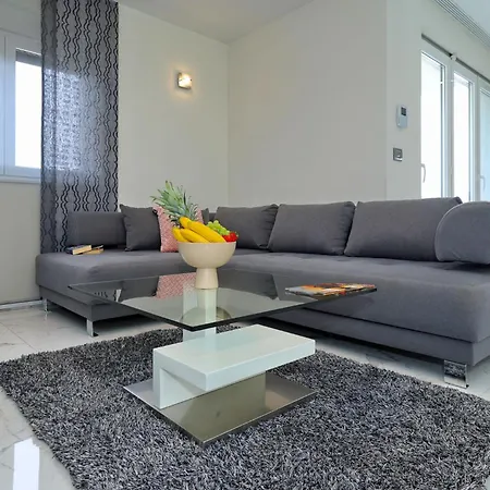 Apartment Luxus No 3 In Mit Balkon I Nähe Altstadt&strand *