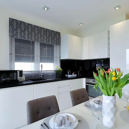 Luxus No 3 In Mit Balkon I Nähe Altstadt&strand Apartment