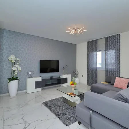 Luxus No 3 In Mit Balkon I Nähe Altstadt&strand Apartment *