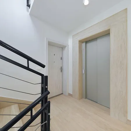 Luxus No 3 In Mit Balkon I Nähe Altstadt&strand Apartment Zadar