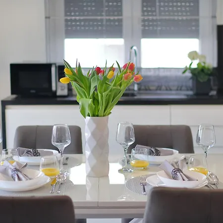 Apartment Luxus No 3 In Mit Balkon I Nähe Altstadt&strand *
