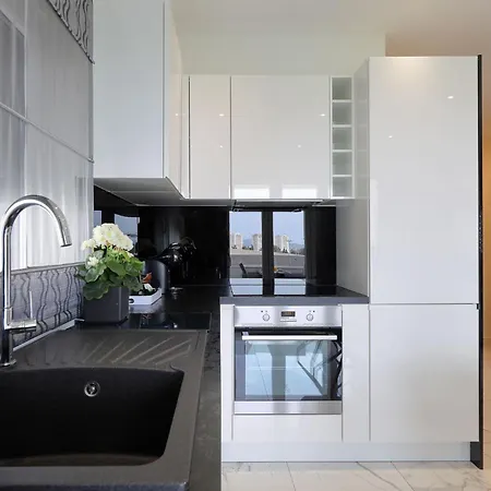 Luxus No 3 In Mit Balkon I Nähe Altstadt&strand Apartment